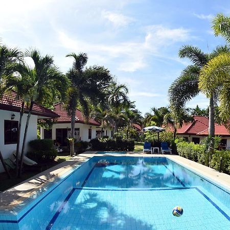 D&K Smiley Phuket Resort Rawai Dış mekan fotoğraf
