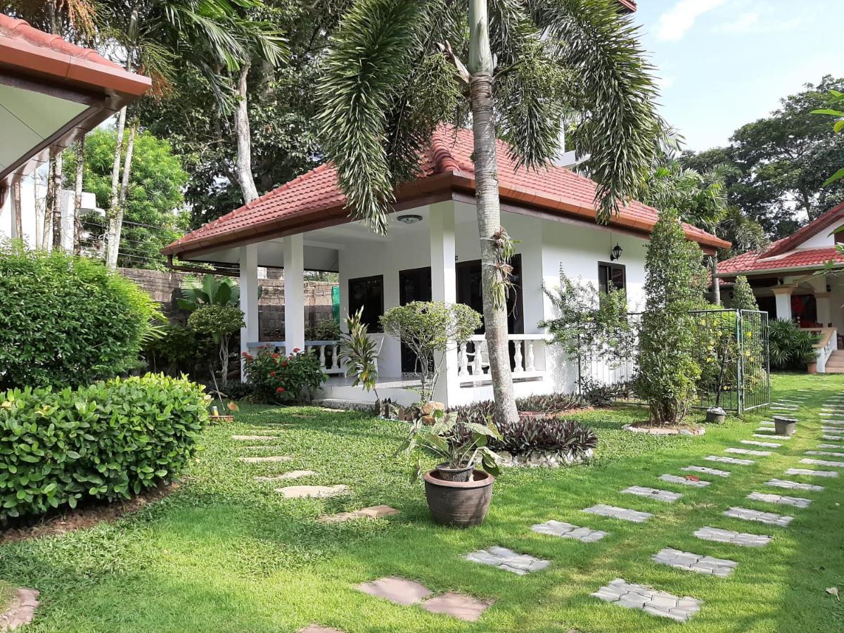 D&K Smiley Phuket Resort Rawai Dış mekan fotoğraf