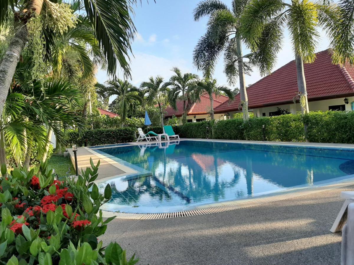 D&K Smiley Phuket Resort Rawai Dış mekan fotoğraf