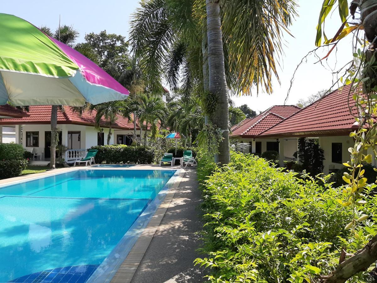 D&K Smiley Phuket Resort Rawai Dış mekan fotoğraf